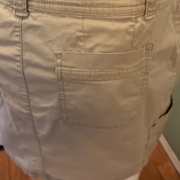 Croft & Barrow Embroidered Scort - Picture 7 of 9